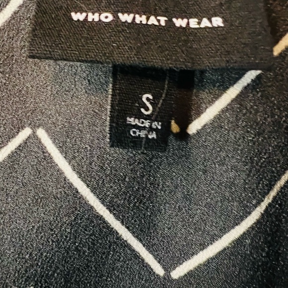 WHO WHAT WEAR WOMENS PRETTY SLEEVELESS DRESS SIZE SMALL - Picture 10 of 10